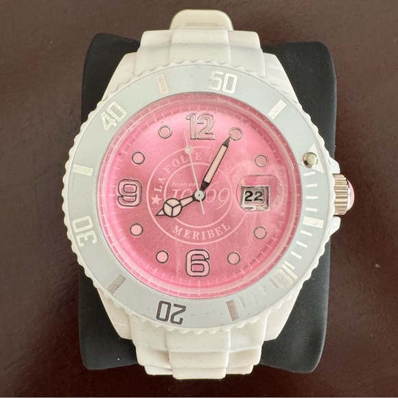 La Folie Douce 1969 watch - Picture 6 of 6